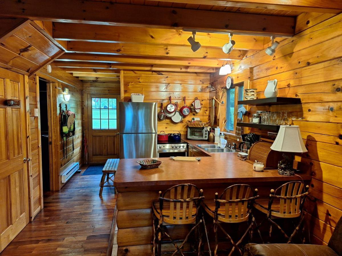 Neshannock Creekside Log Cabin Volant Ngoại thất bức ảnh